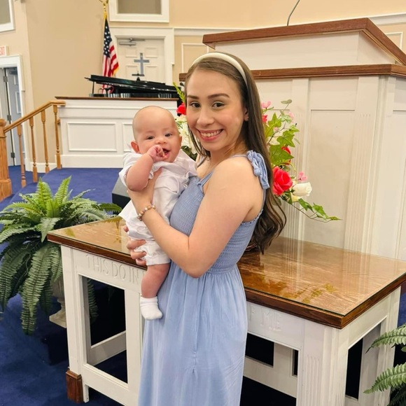 Meet your Posher, Sandra - Picture 3 of 4